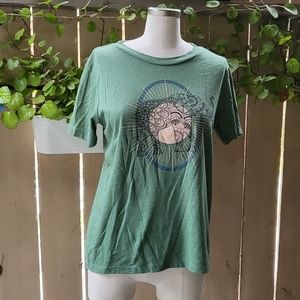 New O'Neill Elephant Women Tee color Green size Small.